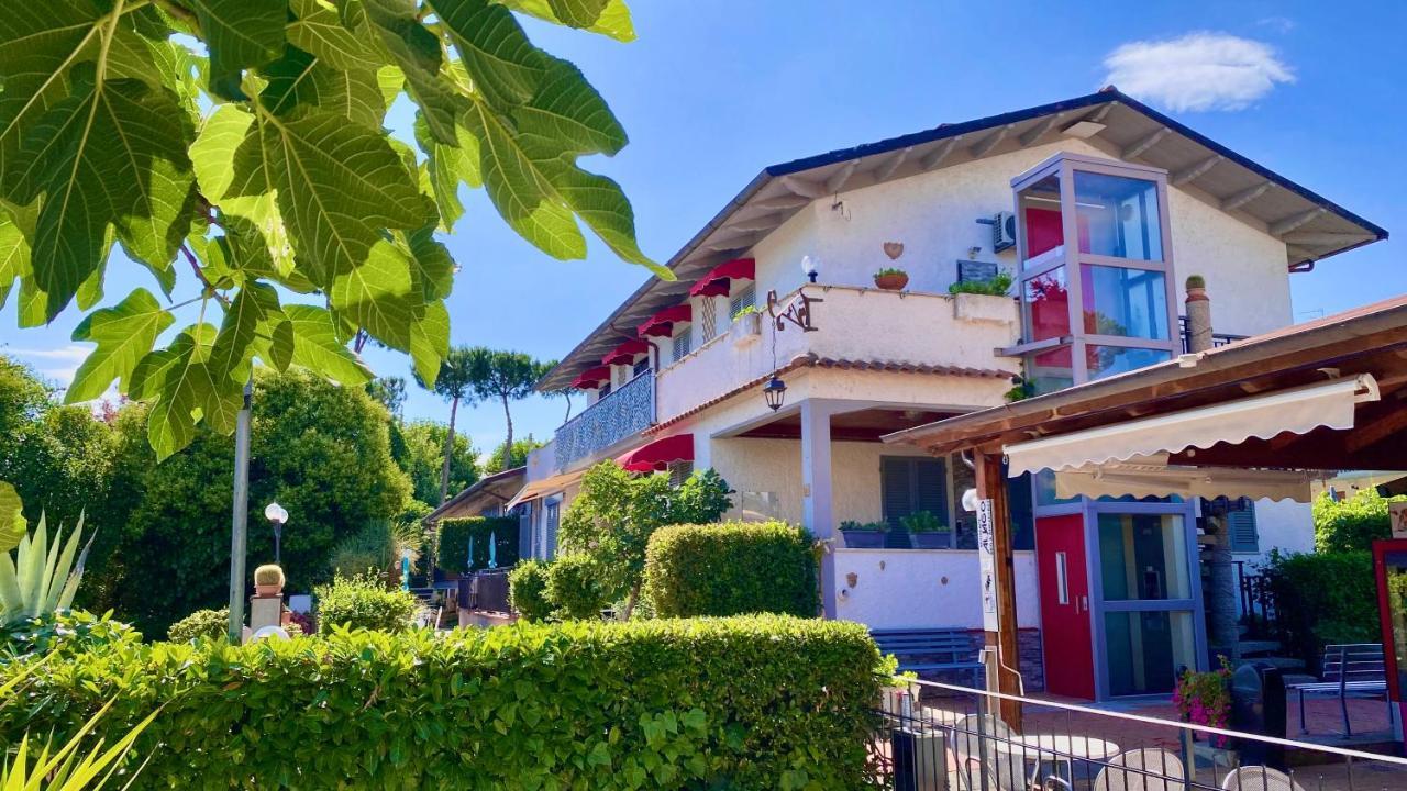 Residence Al Lago Кастильоне дел Лаго Екстериор снимка